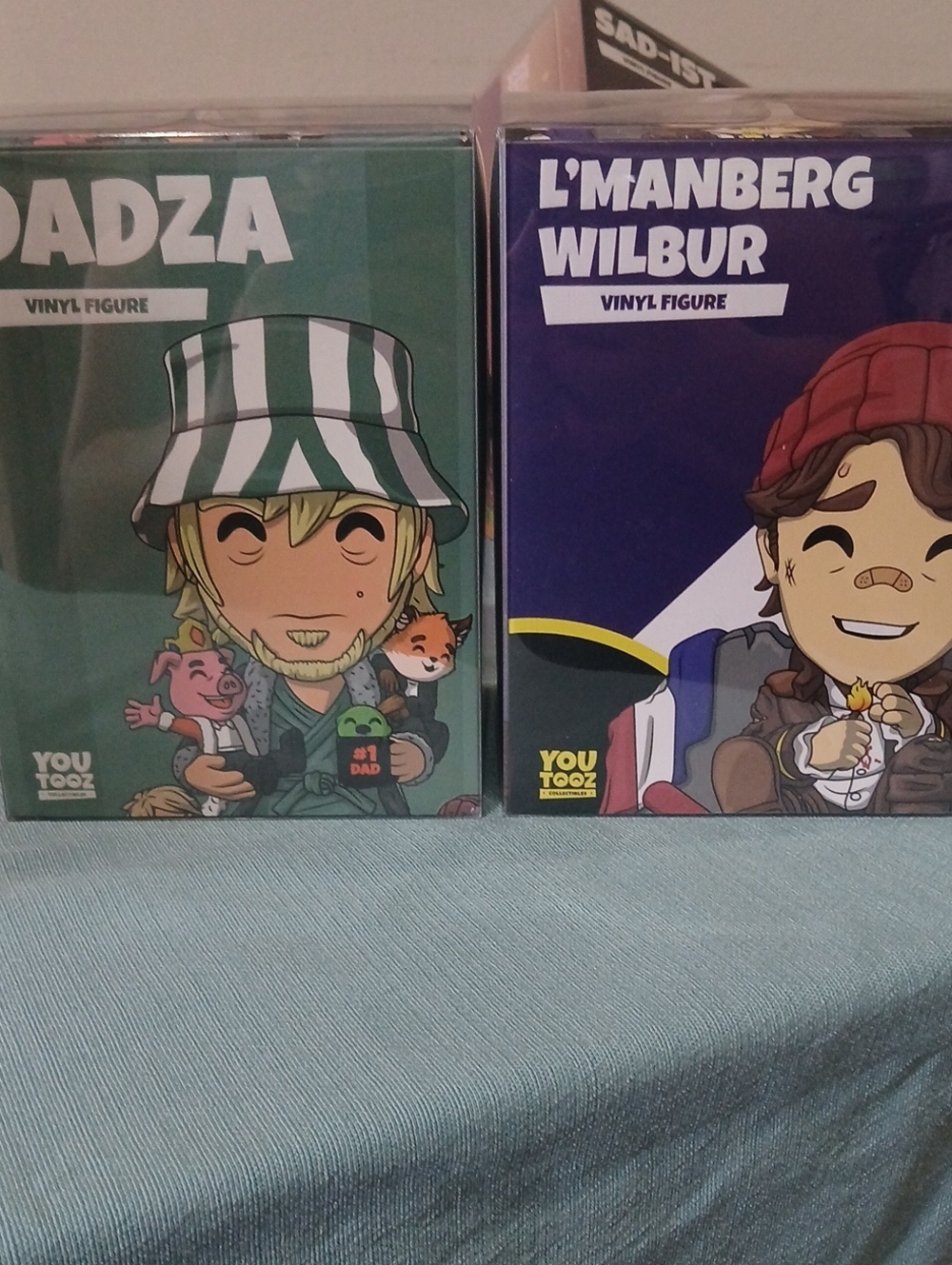 Dadza & L'Manberg Wilbur Vinyl Figure Box Set - Green & Purple